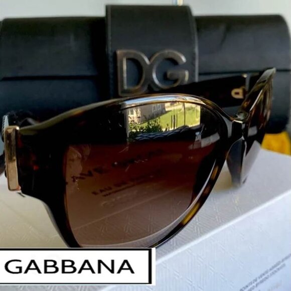 Dolce & Gabbana Sunglasses & Case - Picture 1 of 13